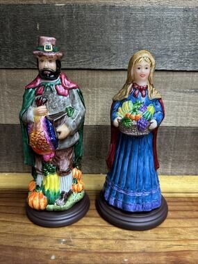 Pilgrim Couple Thomas Pacconi Classic Figures